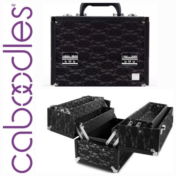 Caboodles Make Me Over Black Lace Traincase - Picture 1 of 14